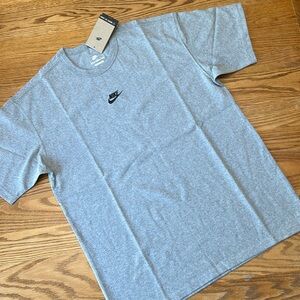 Men’s ‘The Nike Tee’ Shirt